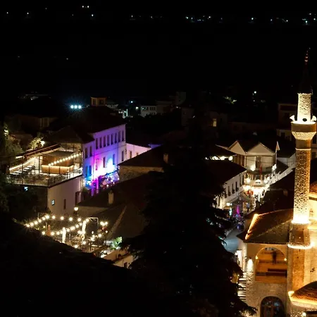 Konukevi Emblematic House 2 Gjirokastër