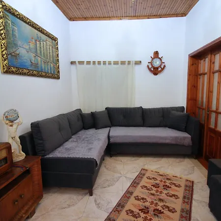 Emblematic House 2 Gjirokastër